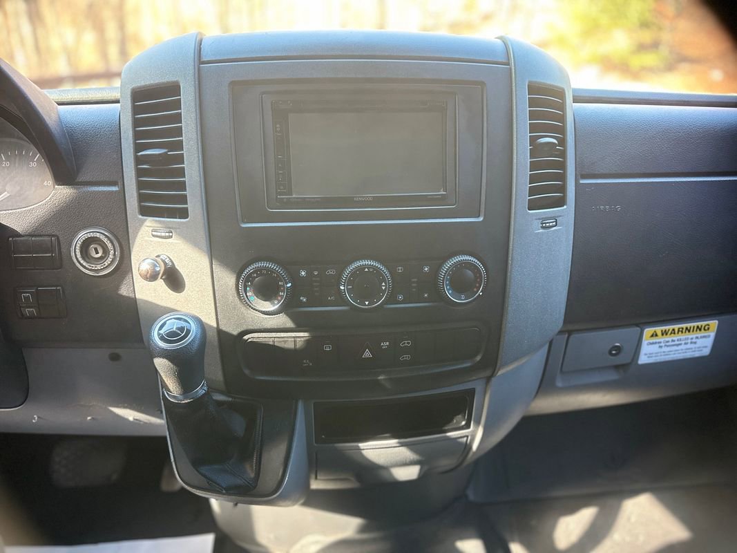 Used 2016 Mercedes-Benz Sprinter 3500 image 11