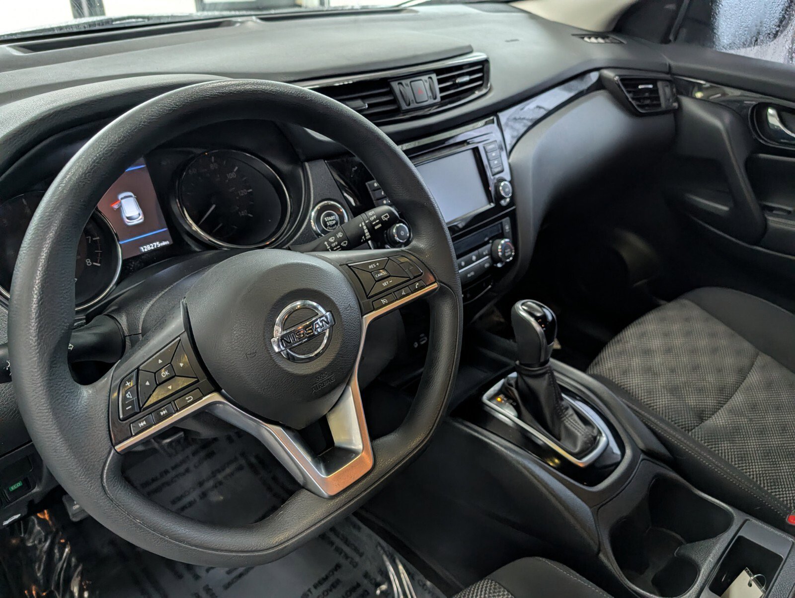 Used 2019 Nissan Rogue Sport SV image 16