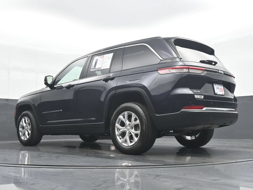 Used 2023 Jeep Grand Cherokee Limited AWD/4WD image 28