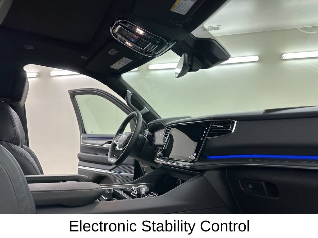 New 2026 Jeep Grand Wagoneer Summit AWD/4WD image 19