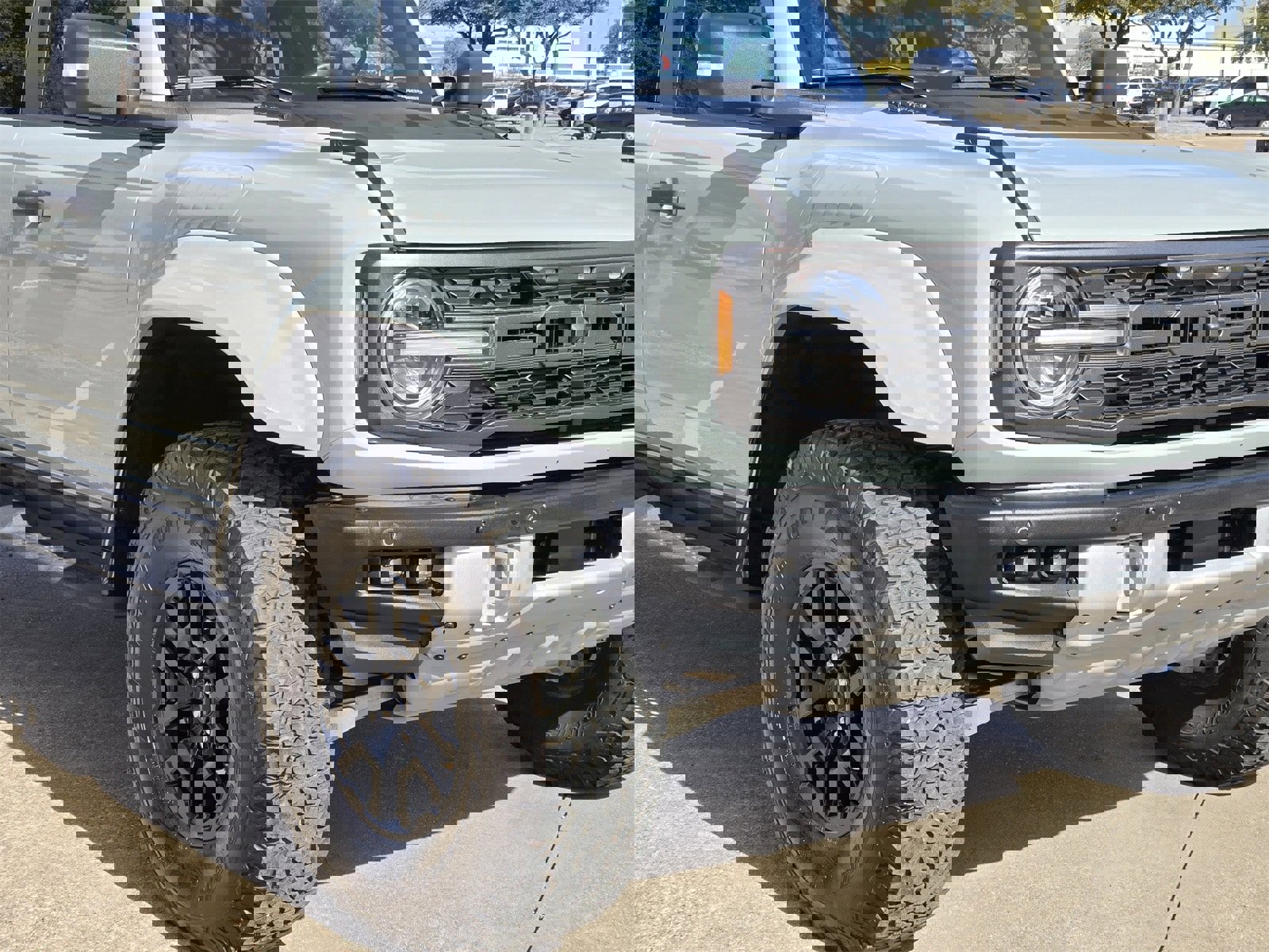 Used 2024 Ford Bronco Raptor w/ Interior Carbon Fiber Pack 6 image 8