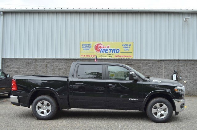 New 2025 RAM 1500 Big Horn image 1