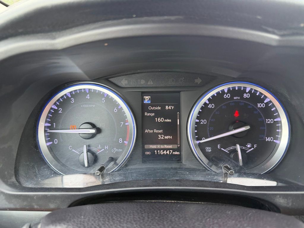 Used 2018 Toyota Highlander FWD V6 image 18