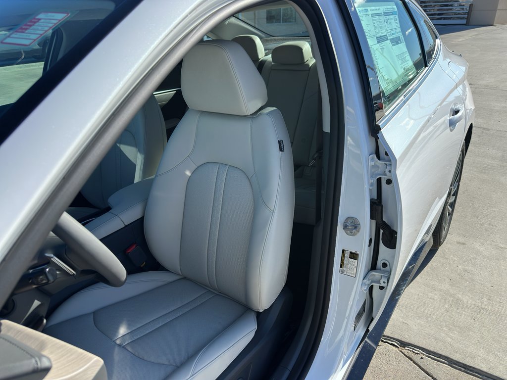 New 2026 Hyundai Sonata Limited FWD image 28