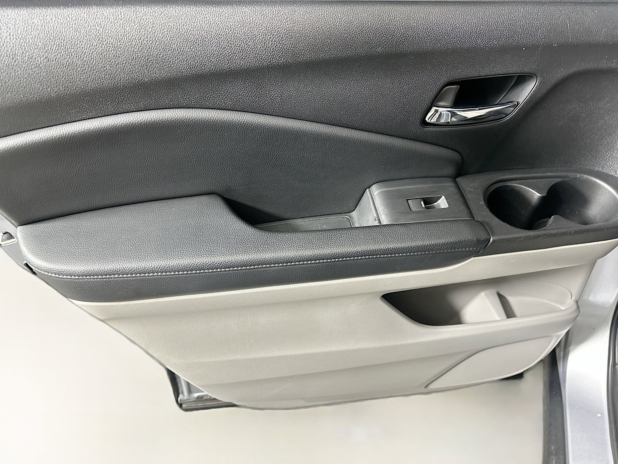 Used 2018 Honda Pilot EX image 24