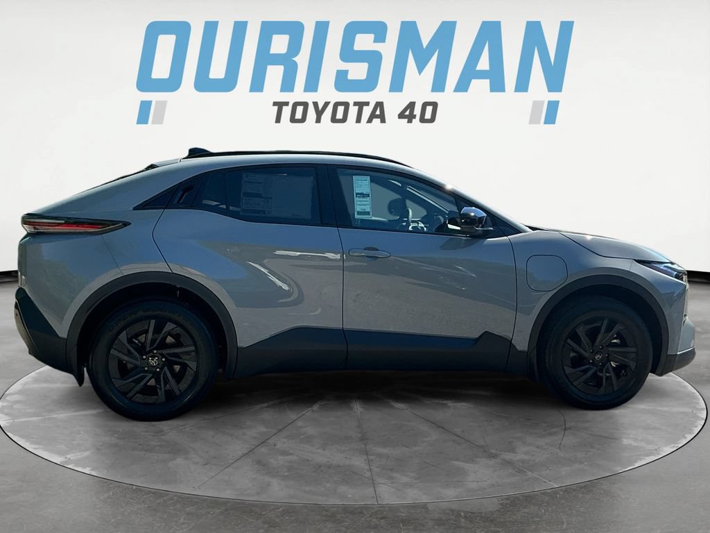 New 2026 Toyota C-HR AWD/4WD image 8