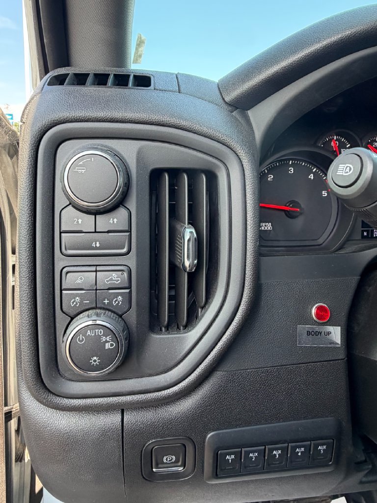 Used 2024 Chevrolet Silverado 3500 W/T w/ WT Convenience Package AWD/4WD image 30
