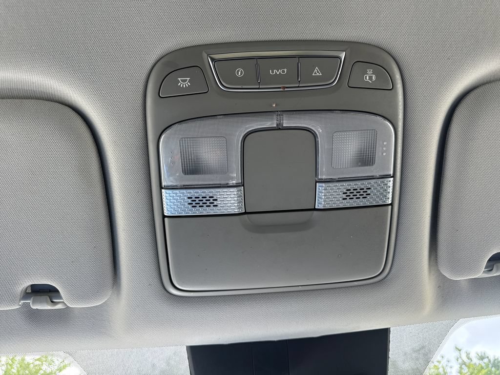 Used 2020 Kia Telluride LX FWD image 27