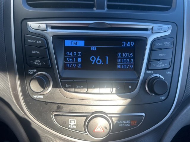 Used 2016 Hyundai Accent SE image 12