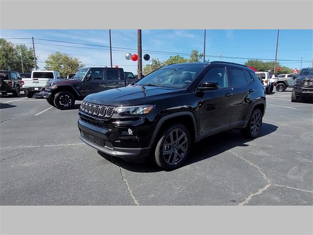 New 2026 Jeep Compass Limited image 21
