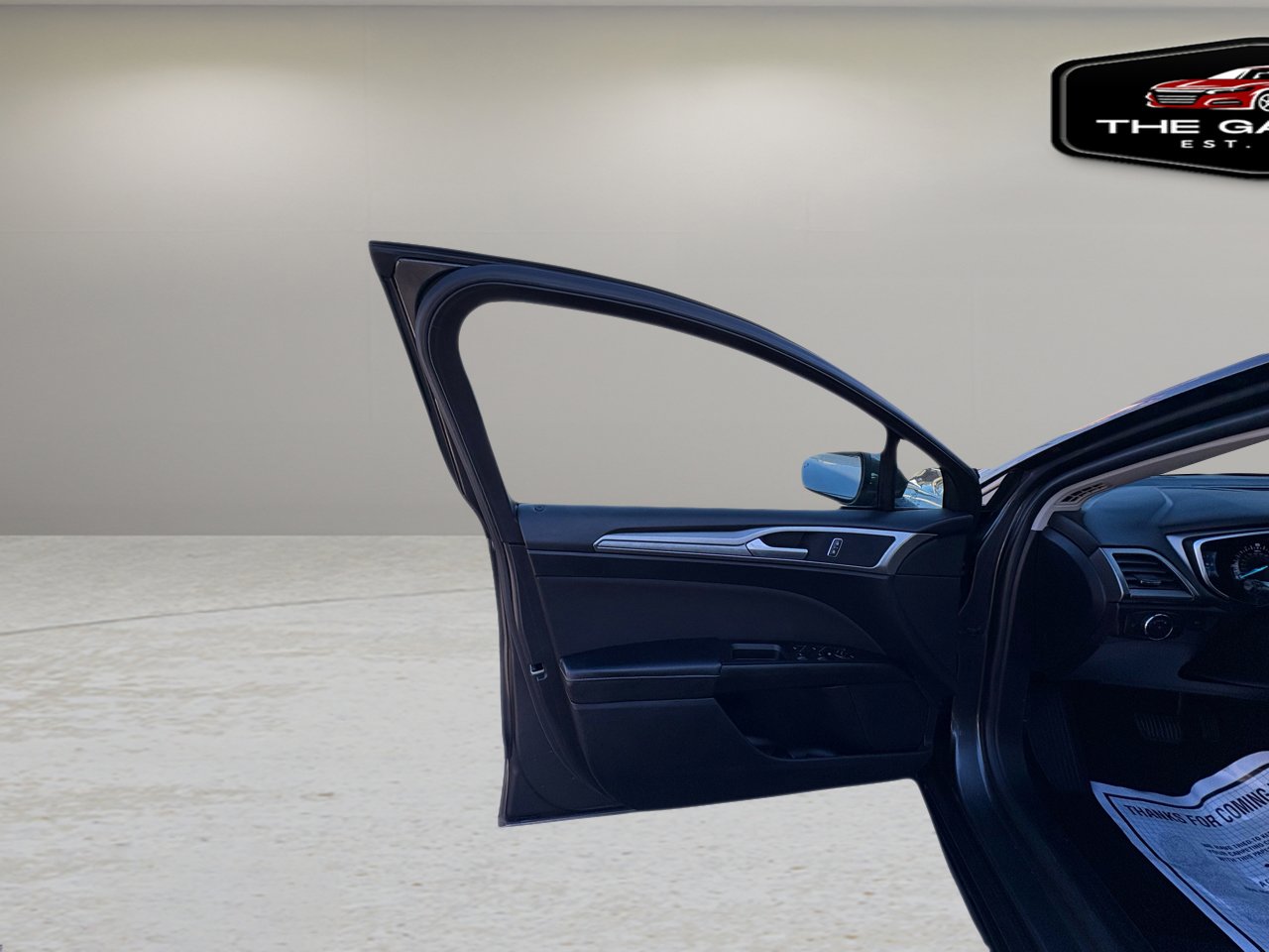 Used 2020 Ford Fusion SE image 12