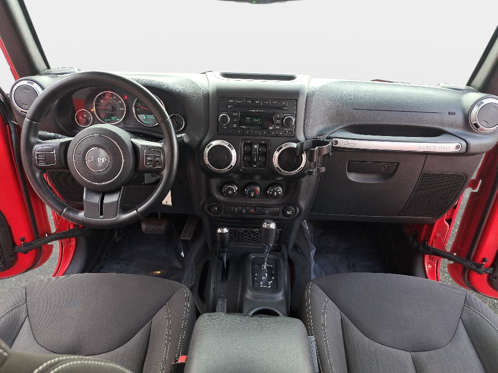 Used 2017 Jeep Wrangler Unlimited Sahara AWD/4WD image 29