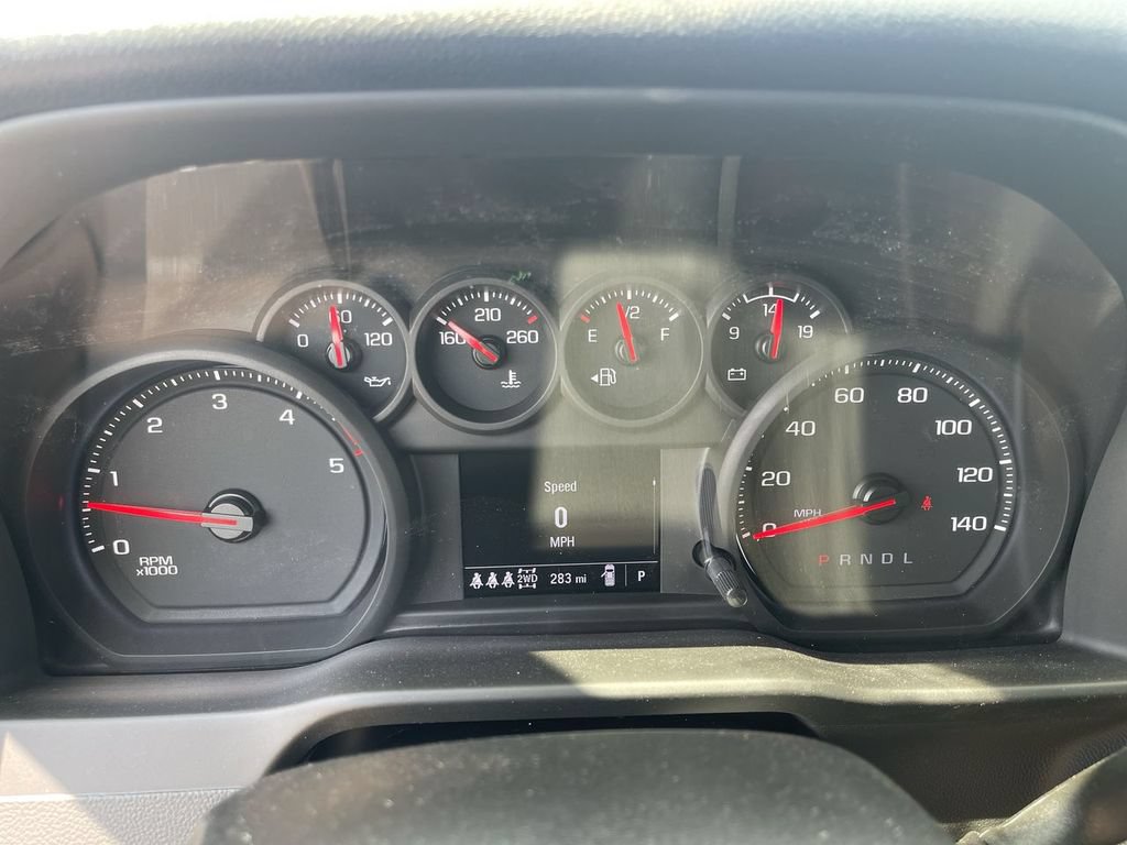New 2026 Chevrolet Silverado 2500 Custom w/ Custom Value Package AWD/4WD image 15