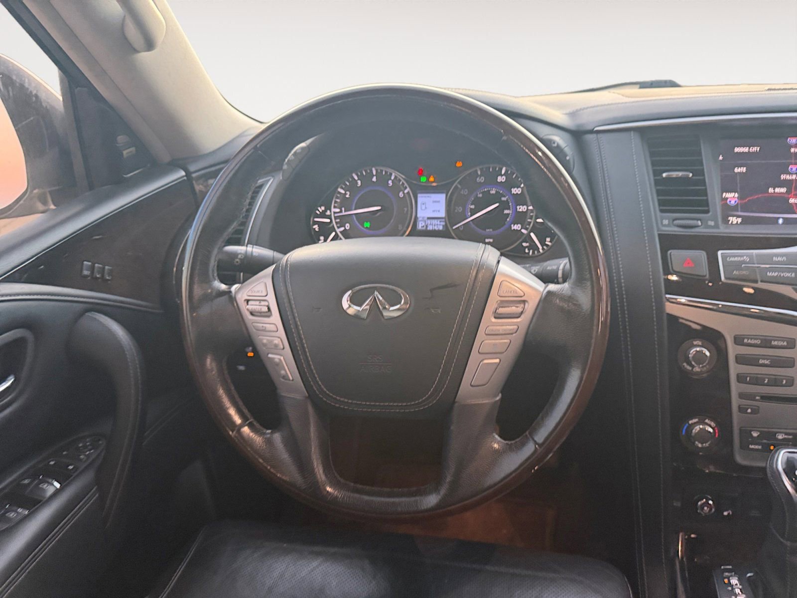 Used 2019 INFINITI QX80 Luxe w/ Proactive Package image 12