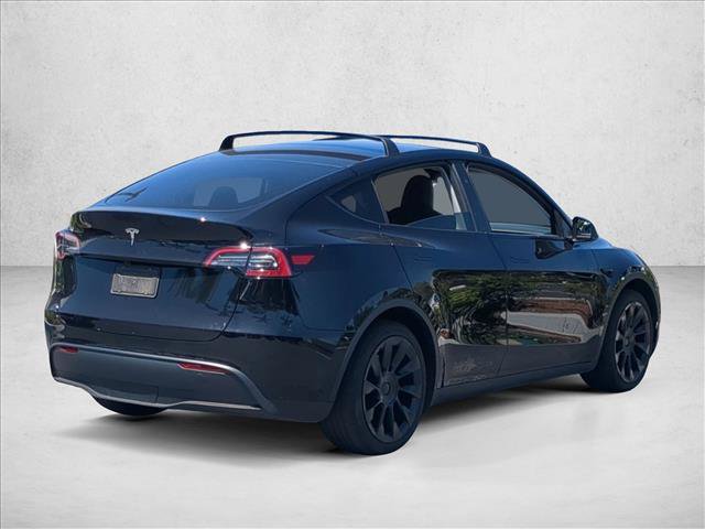 Used 2023 Tesla Model Y 2WD image 5