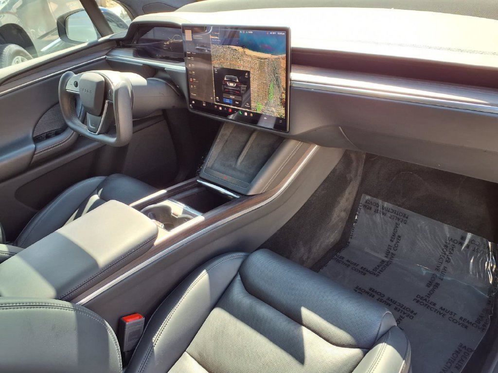 Used 2024 Tesla Model X AWD/4WD image 25
