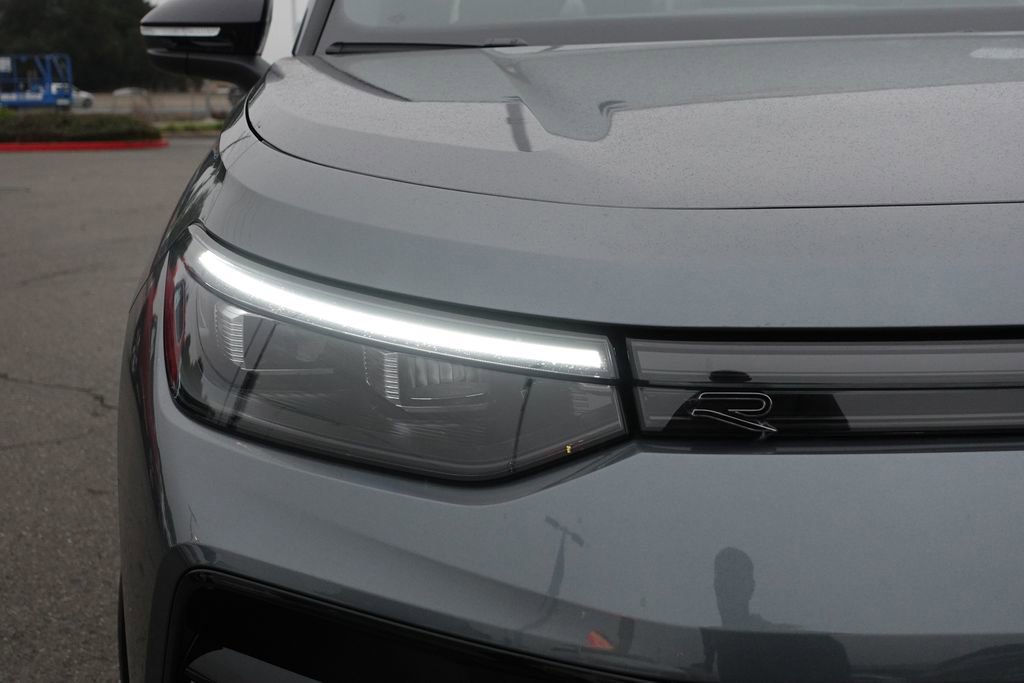 New 2026 Volkswagen Tiguan SE R-Line AWD/4WD image 5