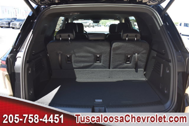 New 2027 Chevrolet Traverse LT w/ Driver Confidence Package FWD image 10