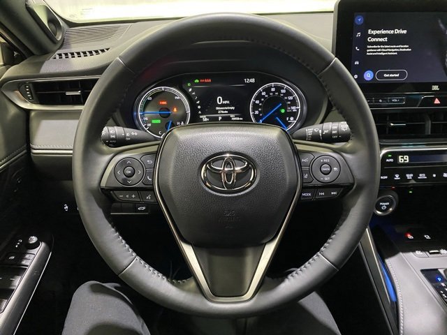 Certified 2024 Toyota Venza XLE image 18