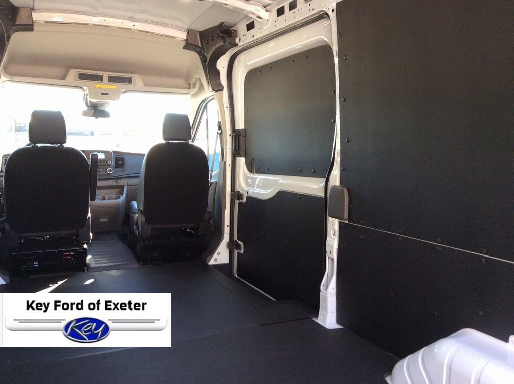 New 2025 Ford Transit 250 148 Medium Roof w/ Load Area Protection Package RWD image 27
