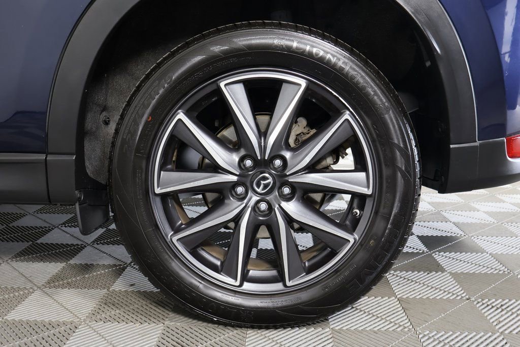 Used 2018 MAZDA CX-5 Touring w/ Preferred Equipment Package image 16