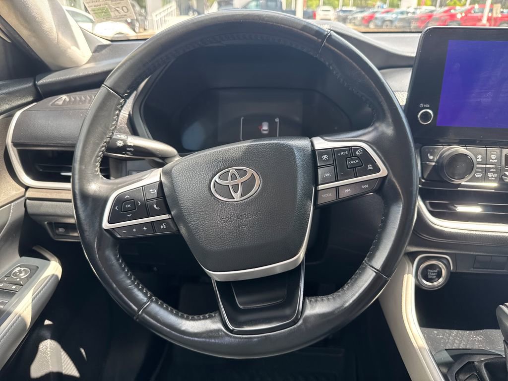 Used 2024 Toyota Grand Highlander XLE image 47