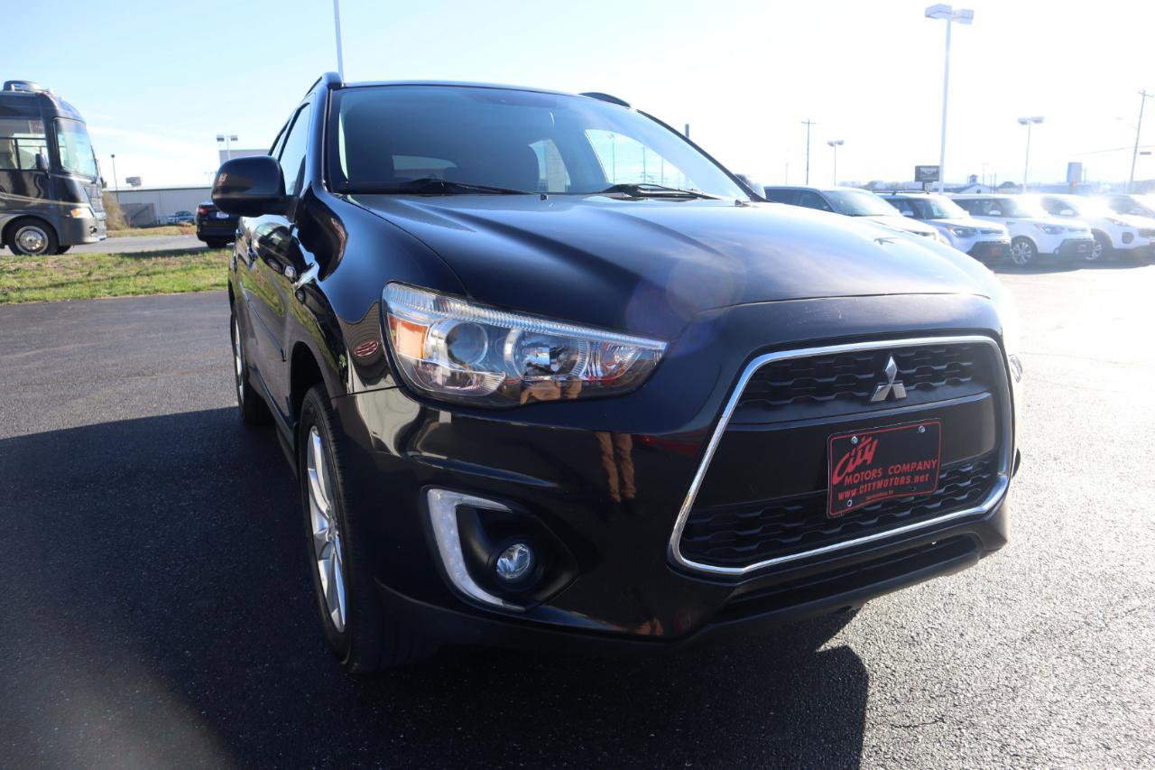 Used 2015 Mitsubishi Outlander Sport SE image 29