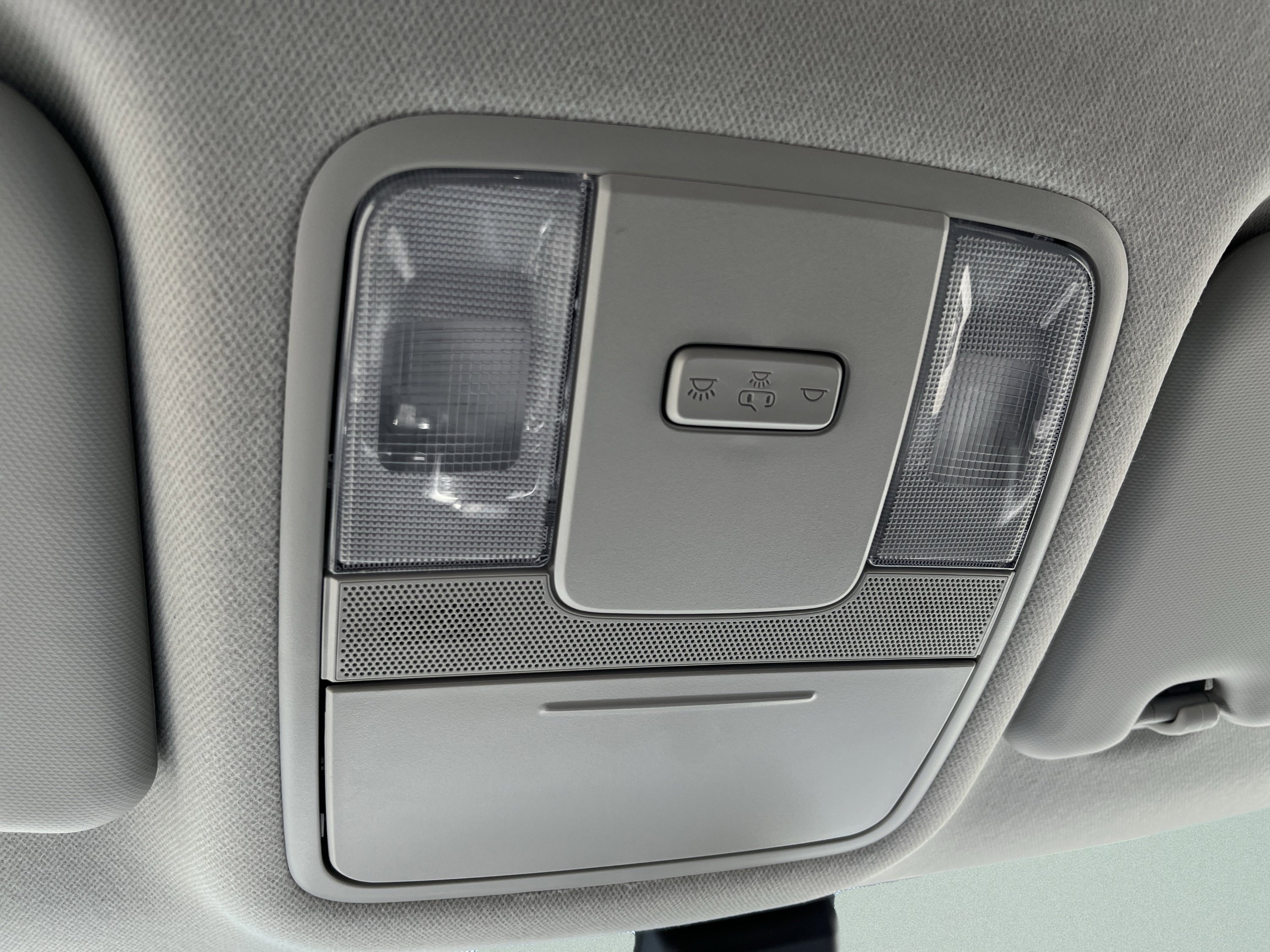 Used 2025 Kia Soul LX w/ LX Technology Package FWD image 26
