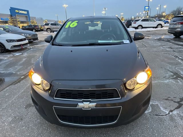 Used 2016 Chevrolet Sonic LT FWD image 6