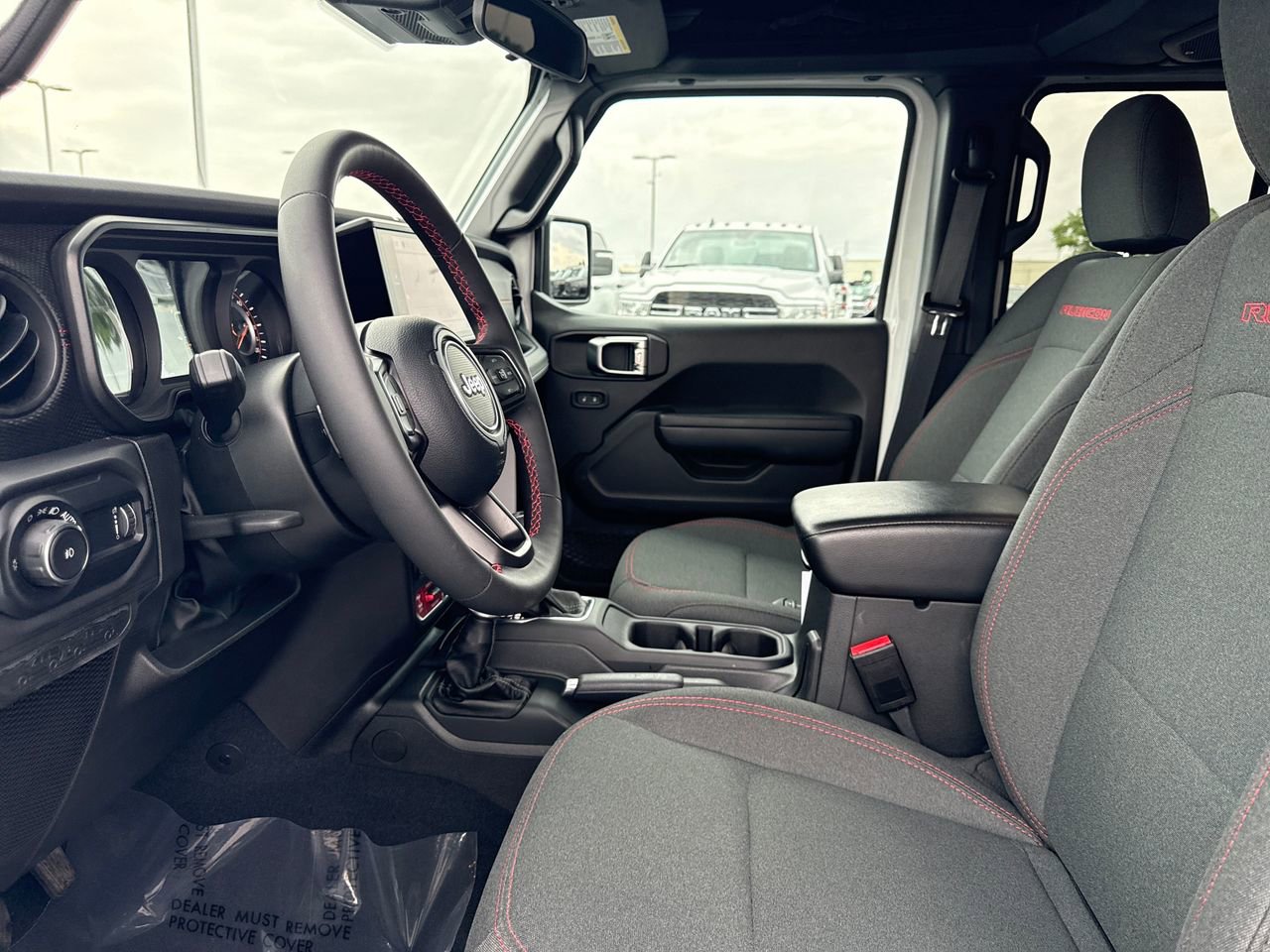 Certified 2024 Jeep Wrangler Unlimited Rubicon w/ Capability Package image 13