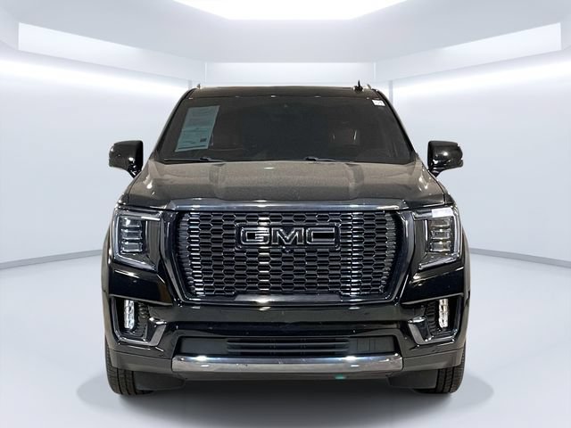 Used 2023 GMC Yukon Denali Ultimate AWD/4WD image 10