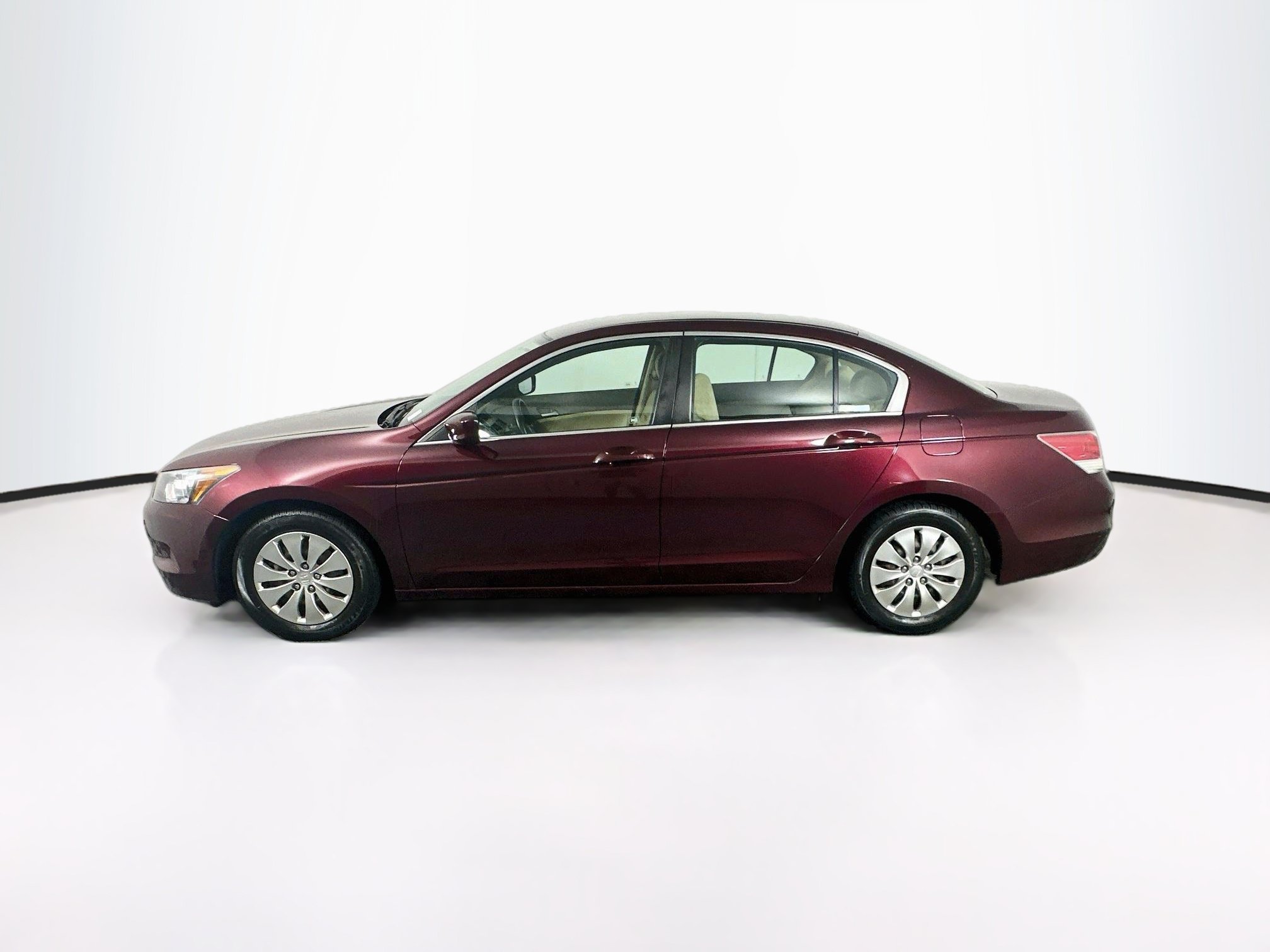 Used 2010 Honda Accord LX image 4