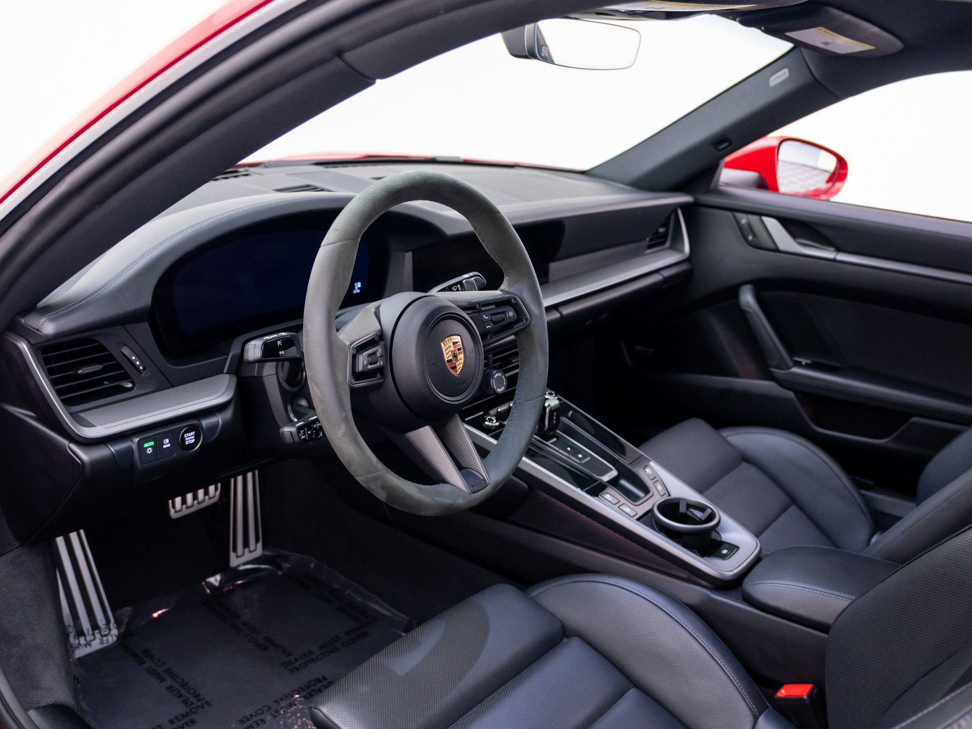 Certified 2025 Porsche 911 Carrera S RWD image 4
