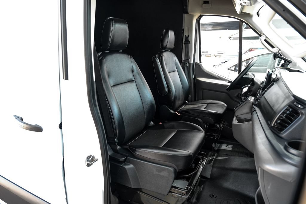 Used 2023 Ford Transit 250 Medium Roof w/ Load Area Protection Package RWD image 33