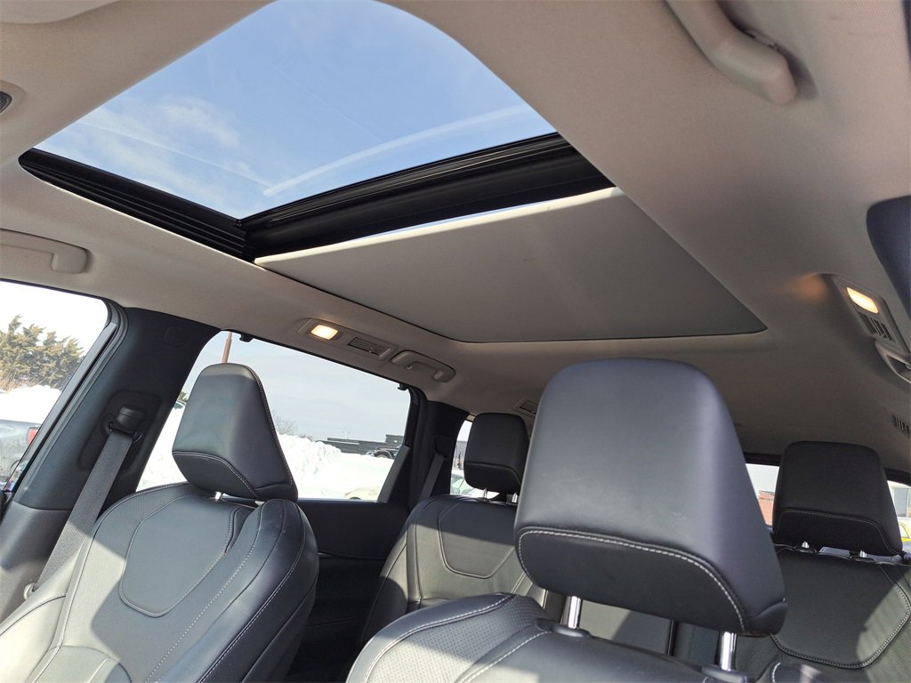 Used 2023 INFINITI QX60 Luxe image 26