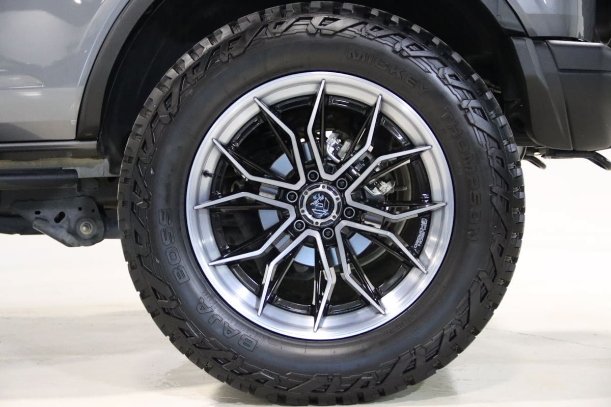Used 2025 Ford Bronco Badlands AWD/4WD image 75