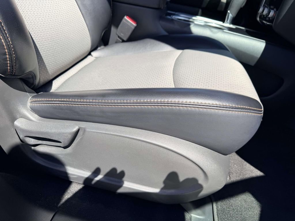 Used 2020 Nissan Pathfinder SV w/ Rock Creek Edition image 13