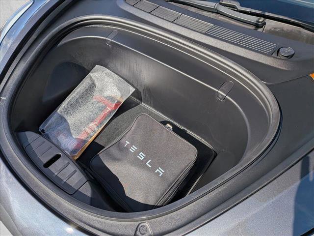 Used 2018 Tesla Model 3 Long Range RWD image 22