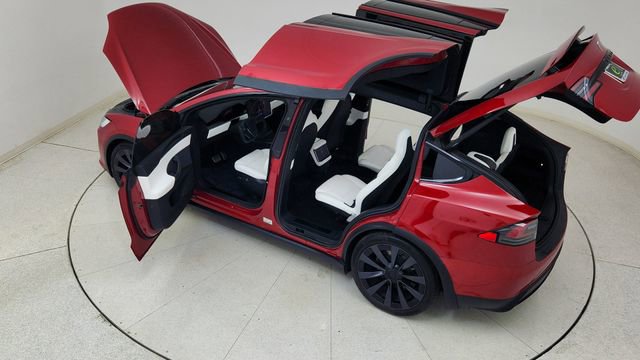 Used 2022 Tesla Model X Plaid image 90