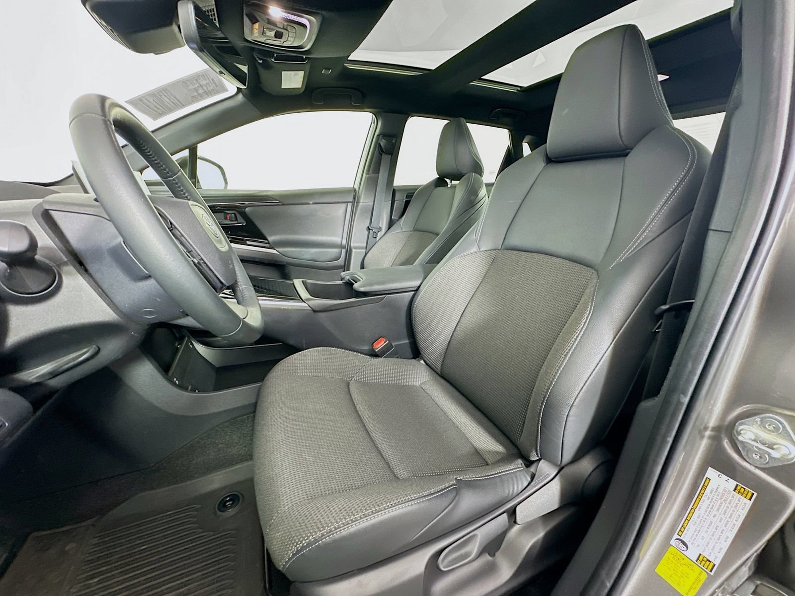 Certified 2023 Toyota bZ4X AWD image 20