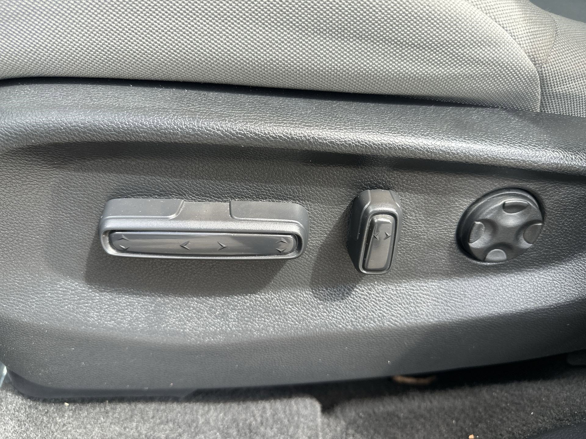 Used 2018 Honda CR-V EX image 14