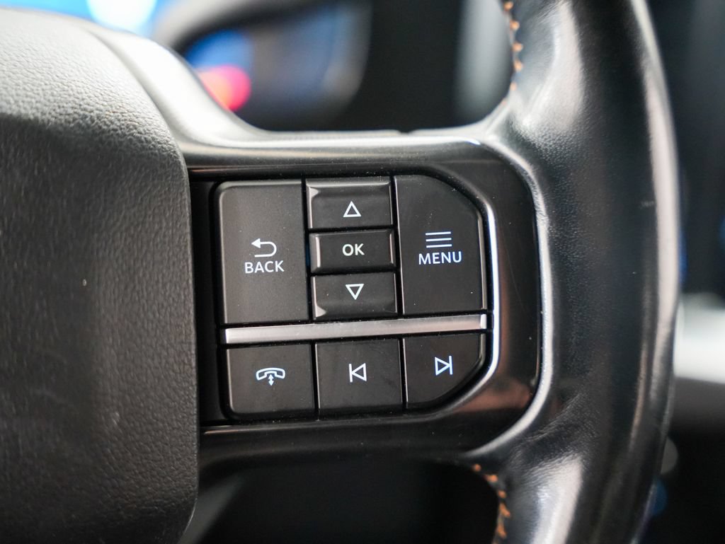 Used 2023 Ford F350 Platinum w/ Tremor Off-Road Package AWD/4WD image 16