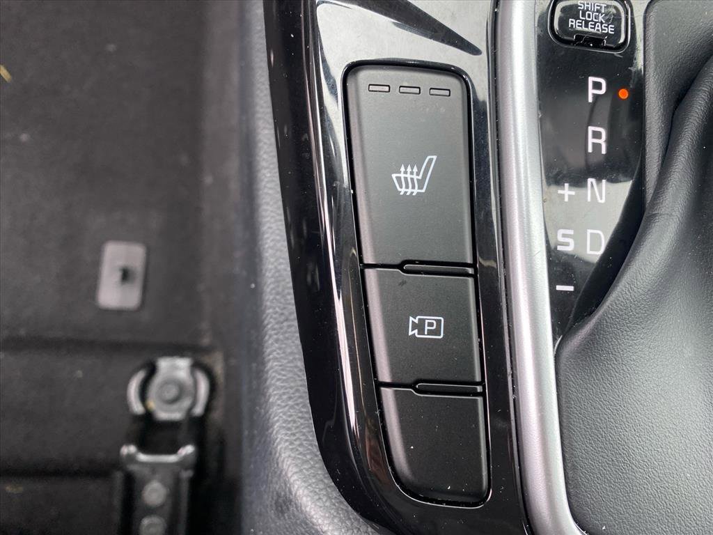 Certified 2024 Kia Seltos EX image 10