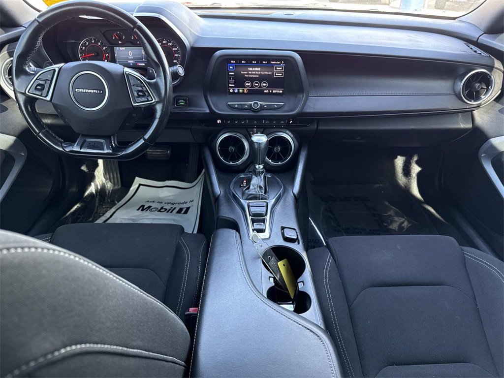 Used 2020 Chevrolet Camaro LT image 22