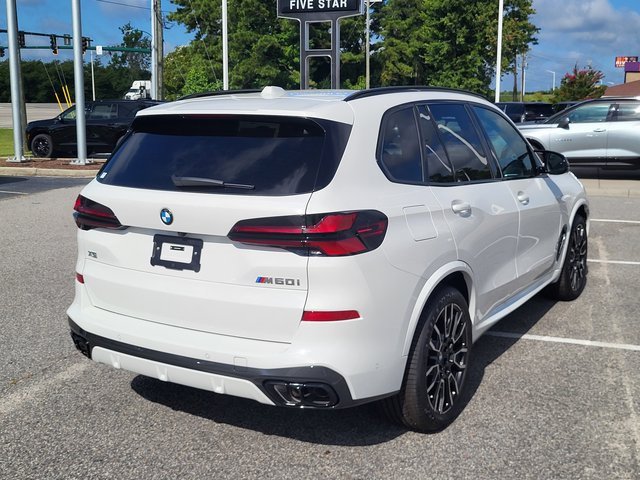 New 2026 BMW X5 M60i image 2