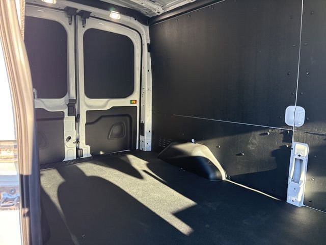 New 2026 Ford Transit 250 148 Medium Roof w/ Load Area Protection Package image 25