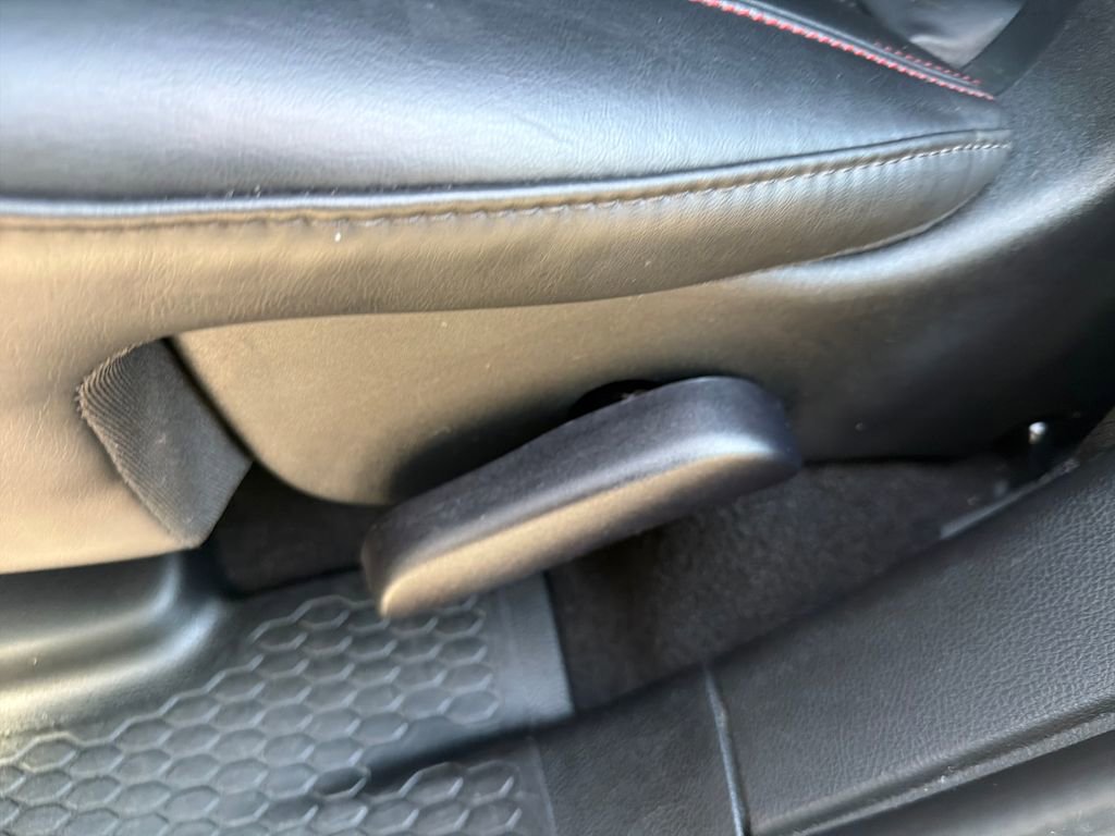 Used 2024 Dodge Durango GT RWD image 22