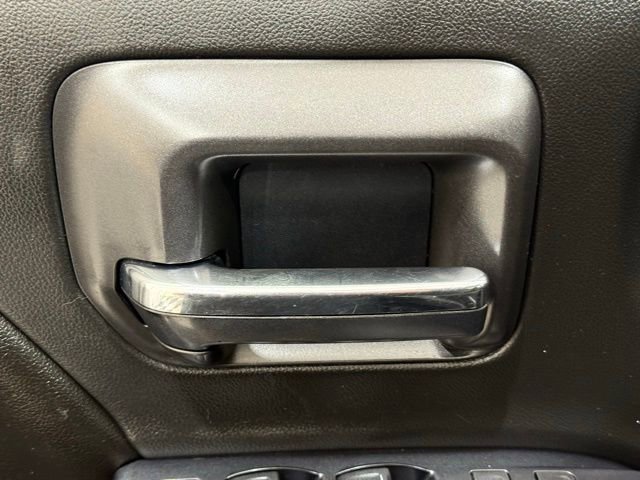 Used 2017 Chevrolet Silverado 2500 LT image 32