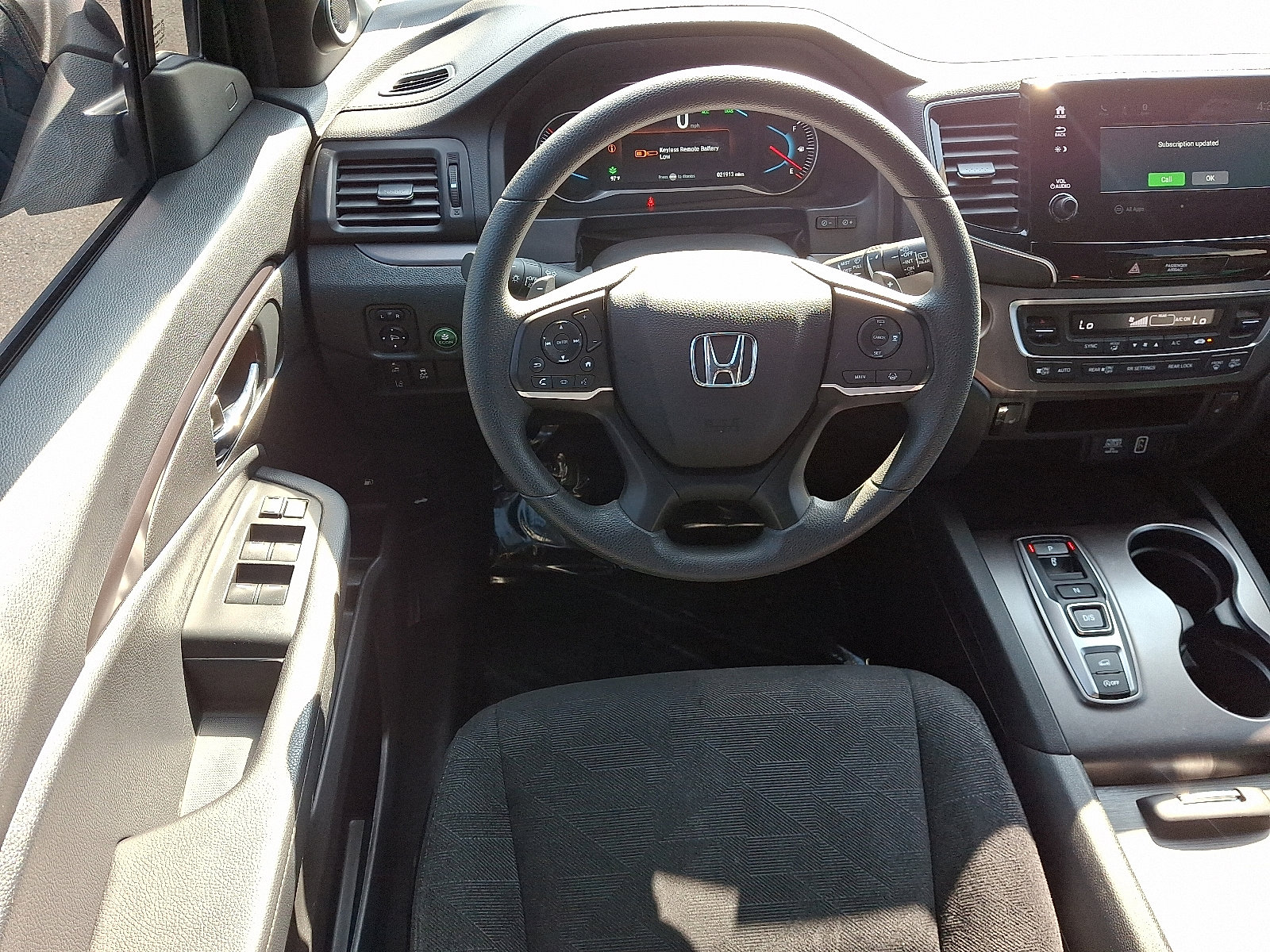 Used 2022 Honda Pilot Sport image 11