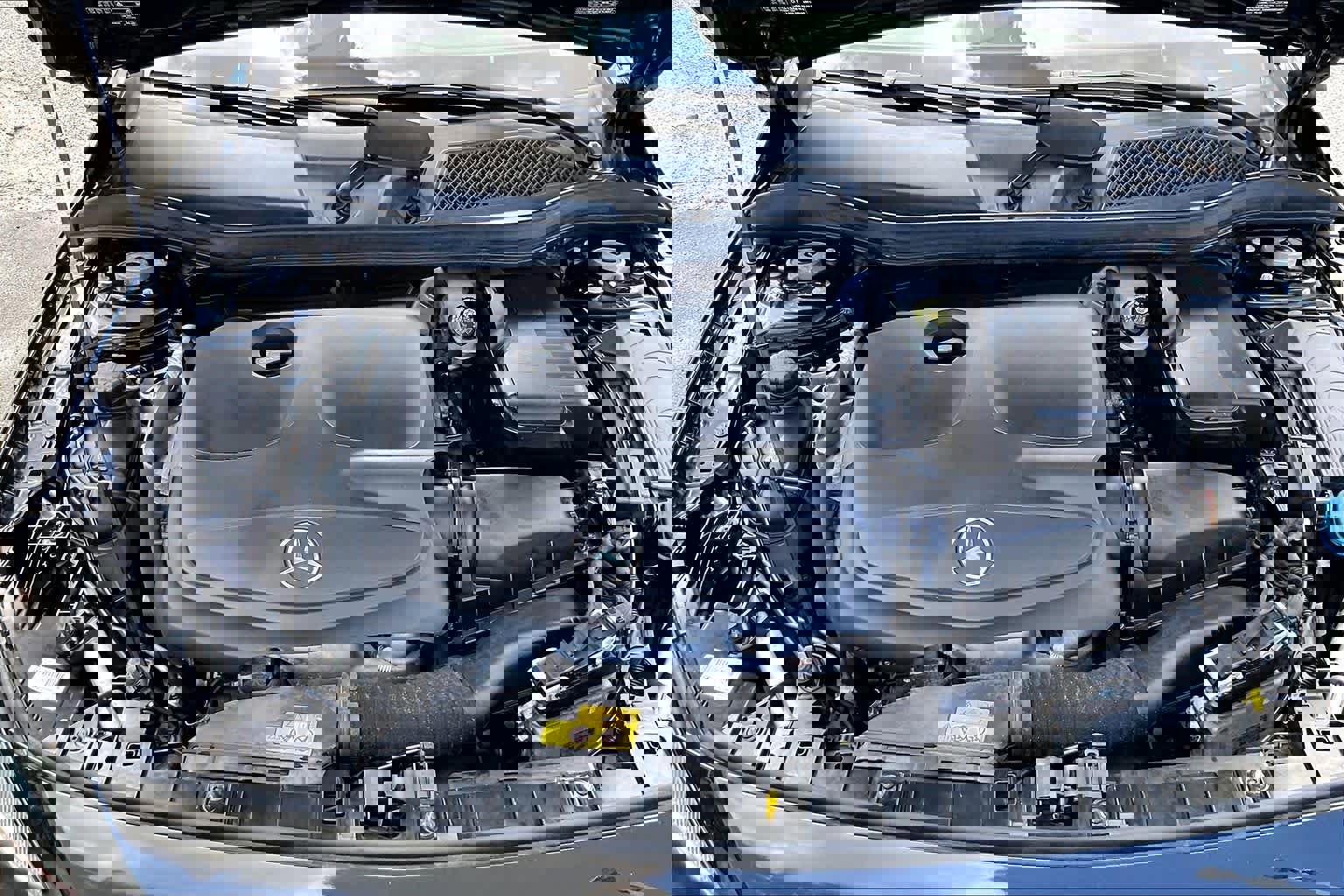 Used 2017 Mercedes-Benz GLA 250 4MATIC image 32